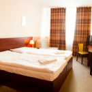 Hotel Inturprag***
