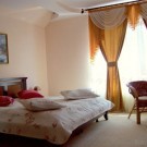 Crocus Hotel 