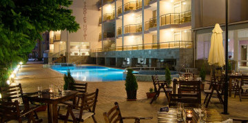 Sveti Vlas - hotely Tropics & Venera 3* All-Inclusive s letenkou 