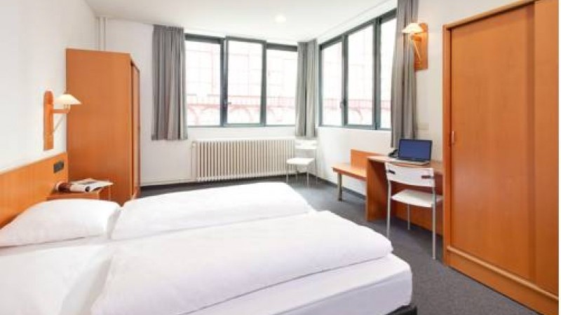 Century Hotel Antwerpen & Gr8 Hotel Oosterhout