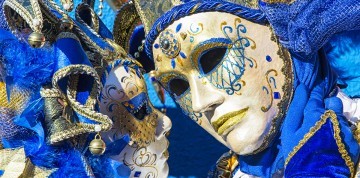 Slávny benátsky karneval aj s ubytovaním