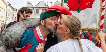 Slávnosti päťlistej ruže, zámok Třeboň a historický Třebíč
