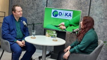 Ako sa cestuje autobusom na iný kontinent? Zbalili sme Jägermeister a vyrazili do Afriky!