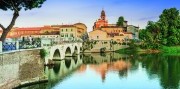 Leto pri mori v Rimini
