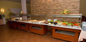 Slnečné pobrežie - hotel Ivana Palace 4* s raňajkami a s letenkou
