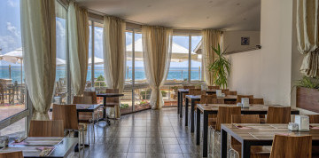 Nessebar - hotel MPM Arsena 4* s Ultra All inclusive a s letenkou