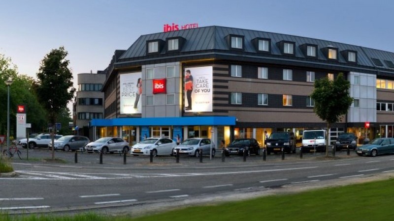 IBIS Aalst & Premiere Classe Breda