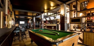 Týždeň pri Trogire s dopravou a raňajkami - hotel Amadria 3*