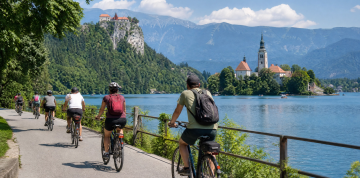 Slovinsko na bicykli – jazero Bled a Julské Alpy