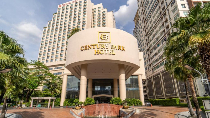 Century Park 4**** Hotel