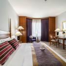 Century Park 4**** Hotel