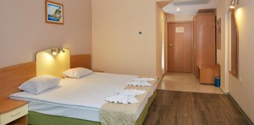 Slnečné pobrežie - Hotel Diamond 4* s All Inclusive a s letenkou
