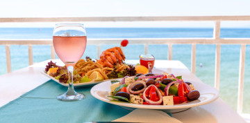 Nessebar - Evridika Family Hotel 3* s polpenziou a s dopravou