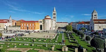 Zadar - Hotel Kolovare 4* s raňajkami letecky z Bratislavy a Košíc