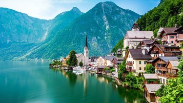 Čo vidieť a zažiť na výlete v meste Hallstatt v Rakúsku?
