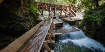 Mendlingtal a Wasserlochklamm - tiesňavy a vodopády Rakúska
