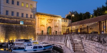 Zadar - Hotel Kolovare 4* s raňajkami letecky z Bratislavy a Košíc