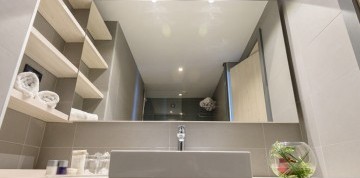 Zadar - Hotel Kolovare 4* s raňajkami letecky z Bratislavy a Košíc