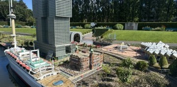 Zábavný park Madurodam, Haag a pláž