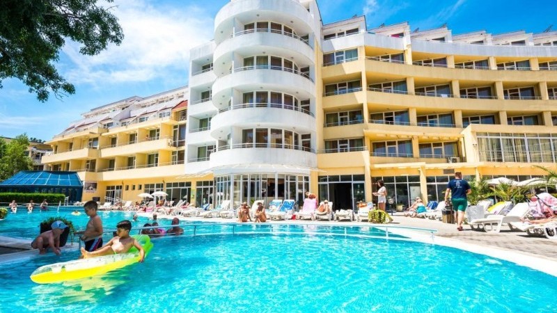 Sun Palace Hotel