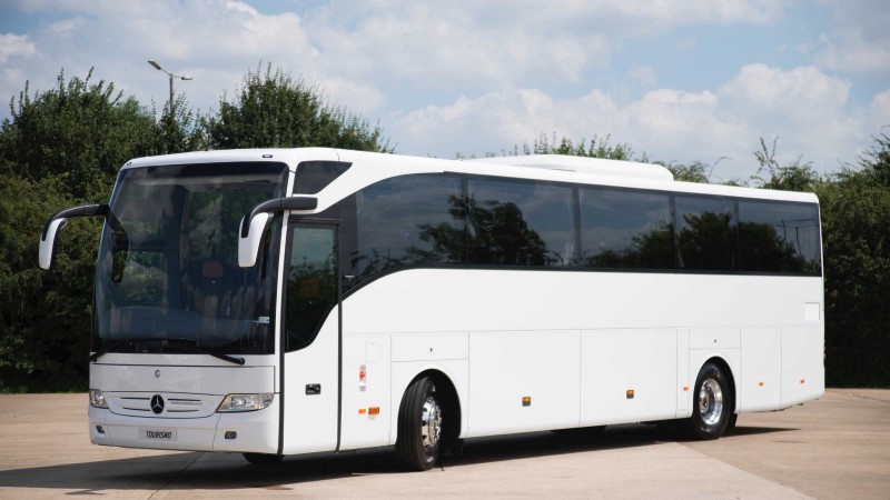 Mercedes Tourismo