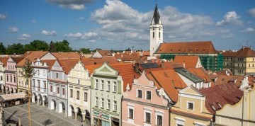 Slávnosti päťlistej ruže, zámok Třeboň a historický Třebíč