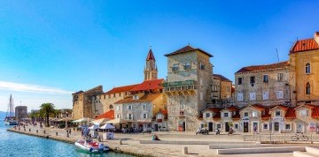 Týždeň pri Trogire s dopravou a polpenziou - Villa Jelavič 3*