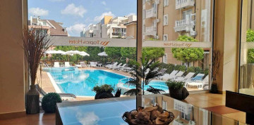 Sveti Vlas - hotely Tropics & Venera 3* All-Inclusive s letenkou 
